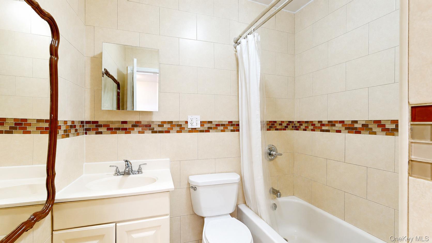 35-13 109th Street Property Photo 25