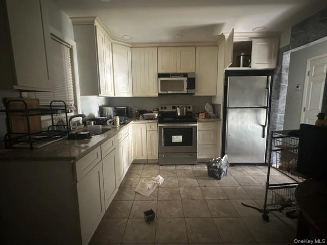110 Nathalie Avenue Property Photo 4
