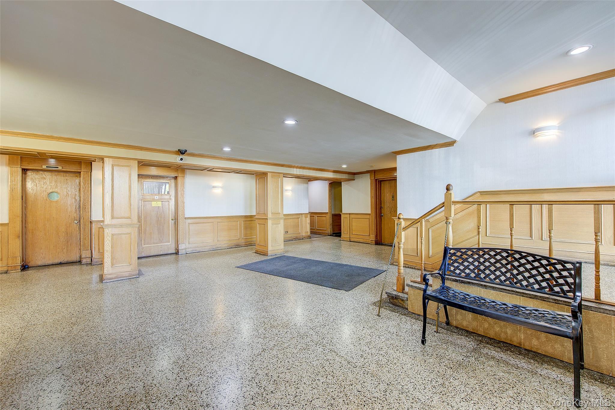 144-60 Gravett Road 4j Property Photo 4