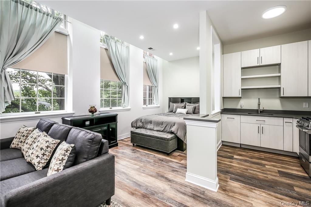 20 Whippoorwill Road Property Photo 2