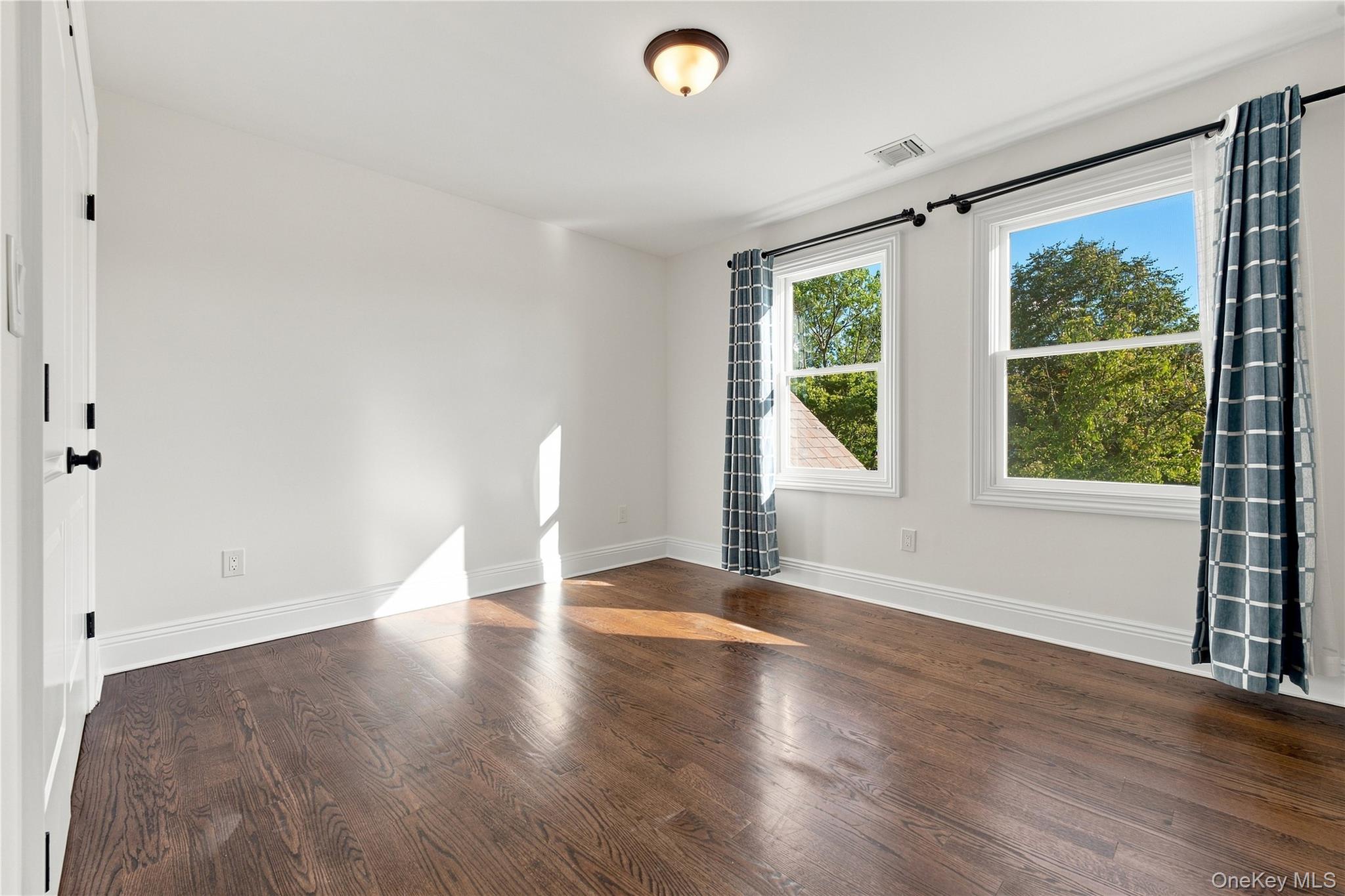 22 Forest Drive Property Photo 16