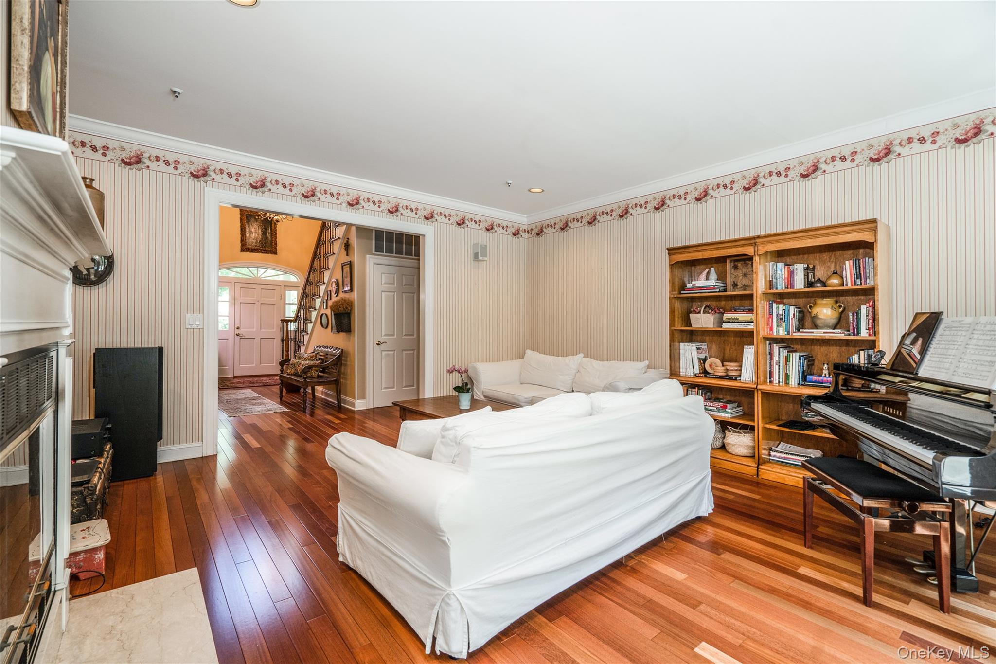 48 Park Lane Property Photo 10