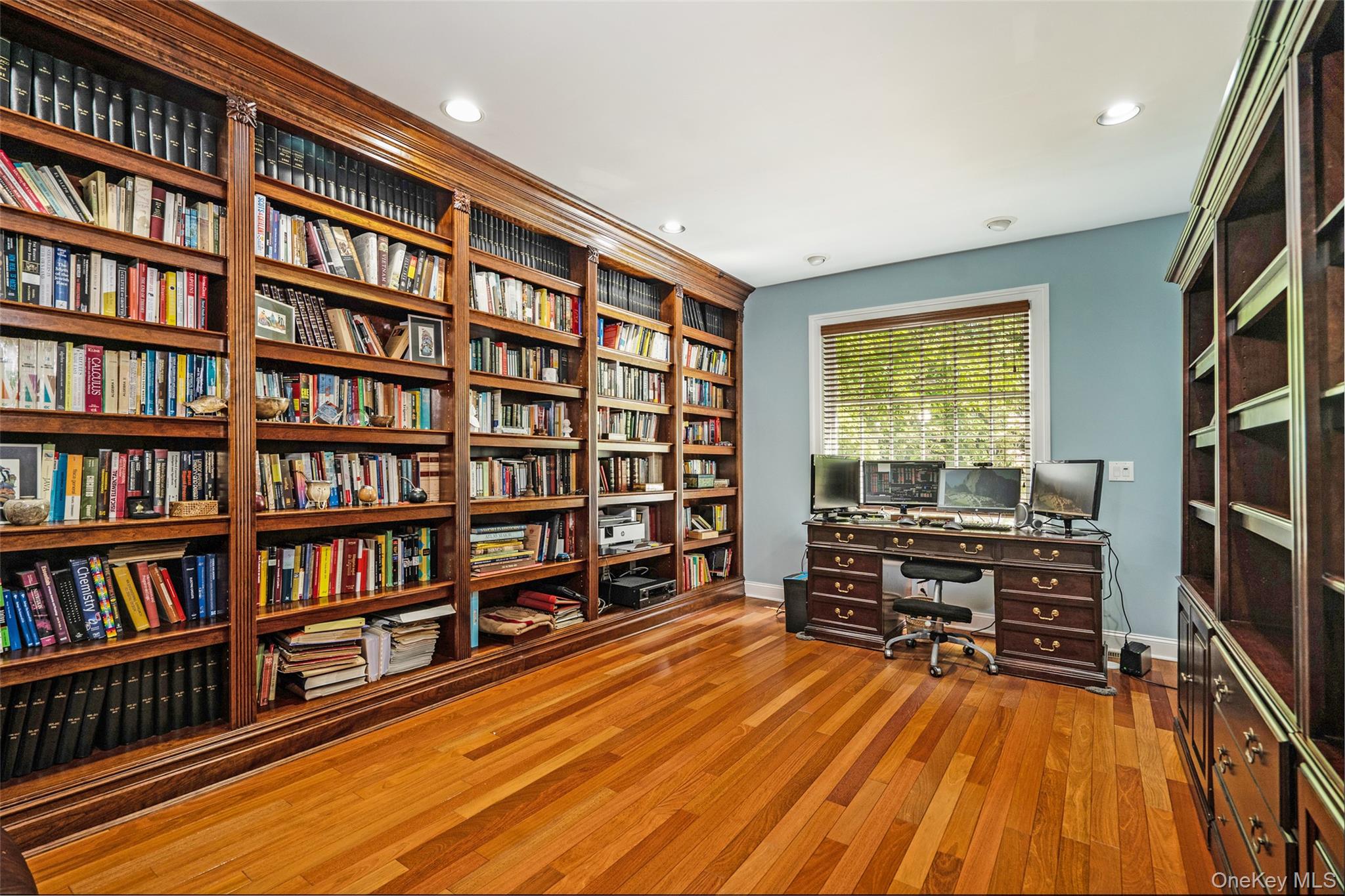 48 Park Lane Property Photo 11