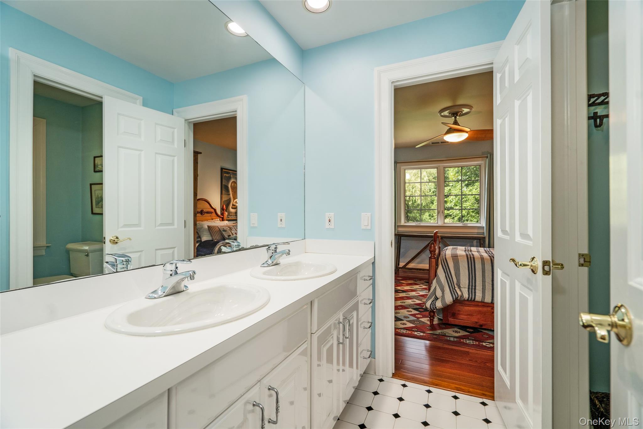 48 Park Lane Property Photo 18