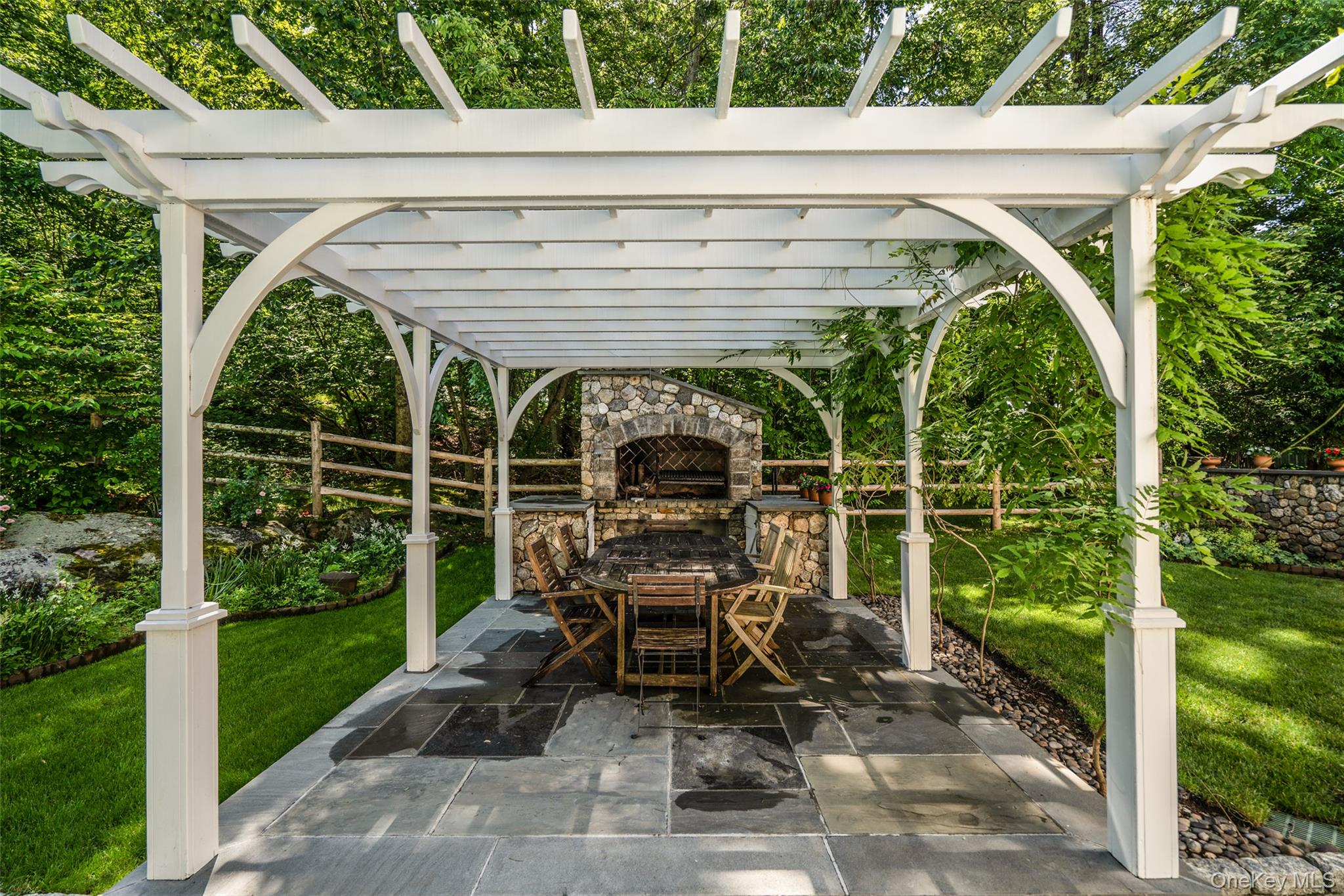 48 Park Lane Property Photo 33