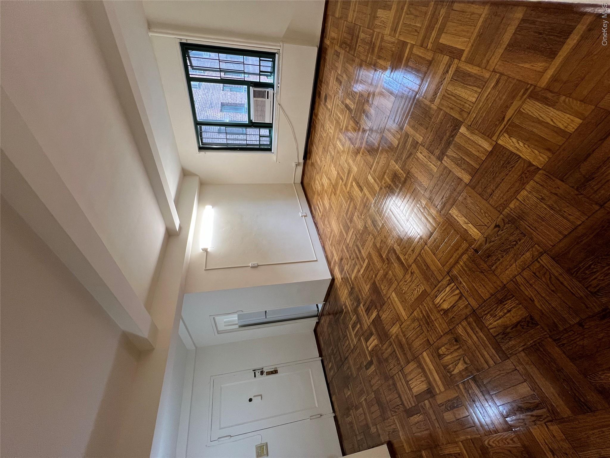 1569 Metropolitan Avenue 5c Property Photo 4