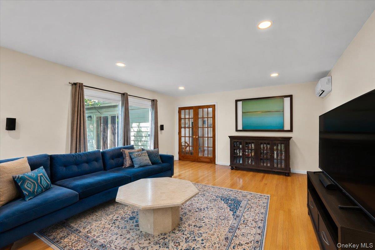 254 Farrington Avenue Property Photo 12