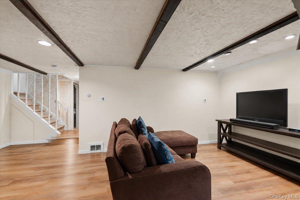 254 Farrington Avenue Property Photo 36