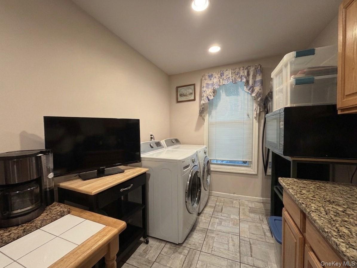 8520 90th Street Property Photo 8