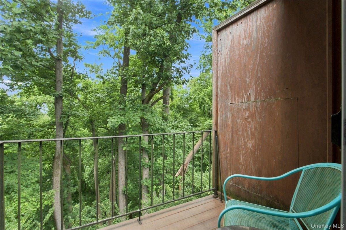 16 Scenic Drive K Property Photo 14