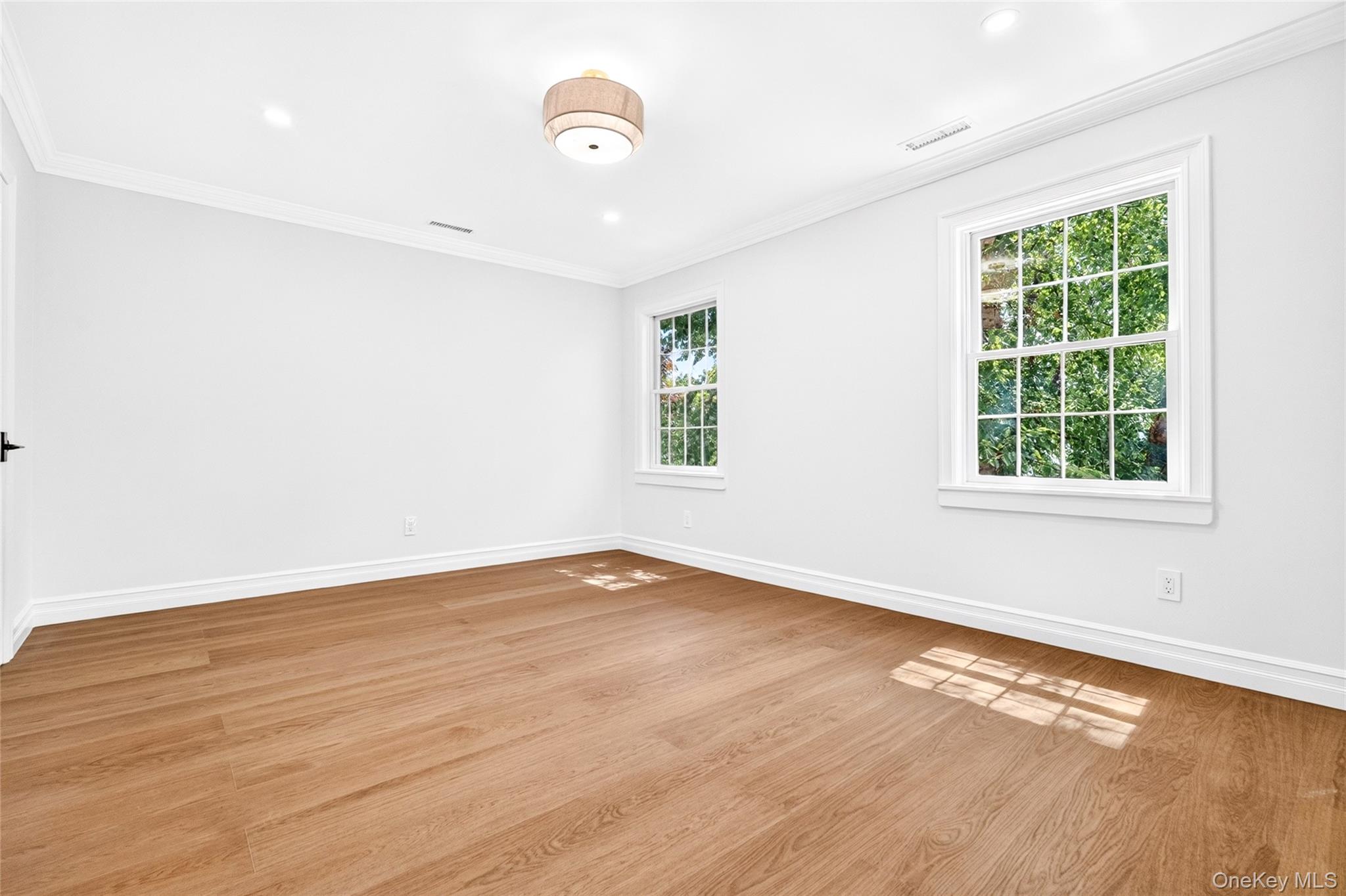 22 Northway Property Photo 28