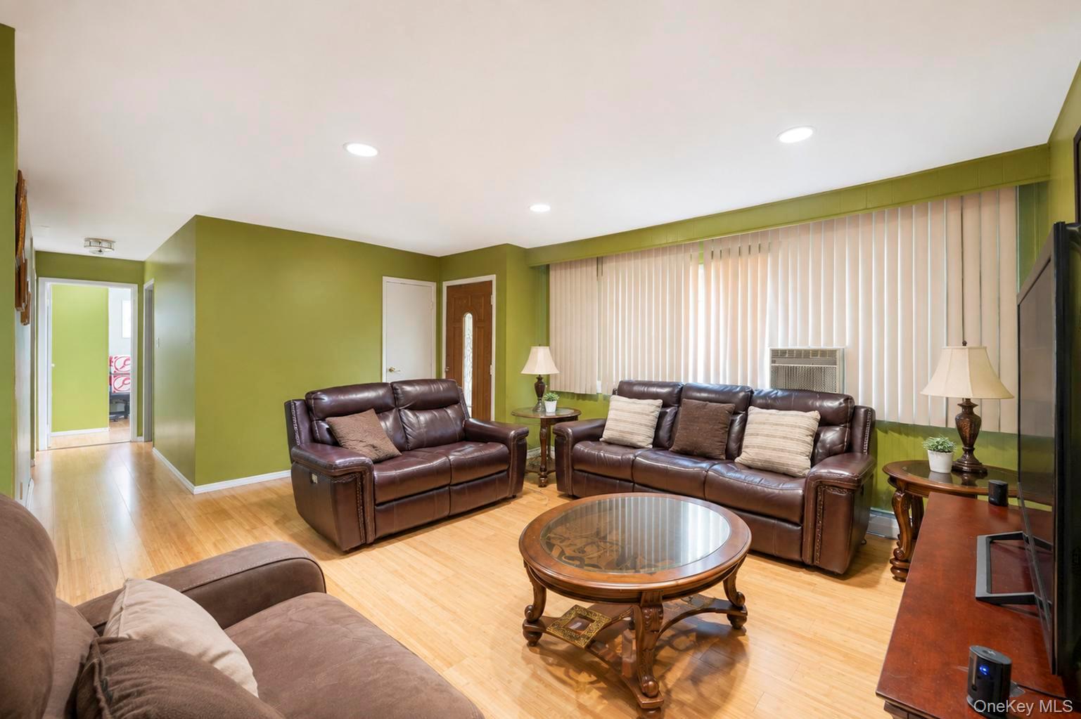 35 Hart Street Property Photo 14