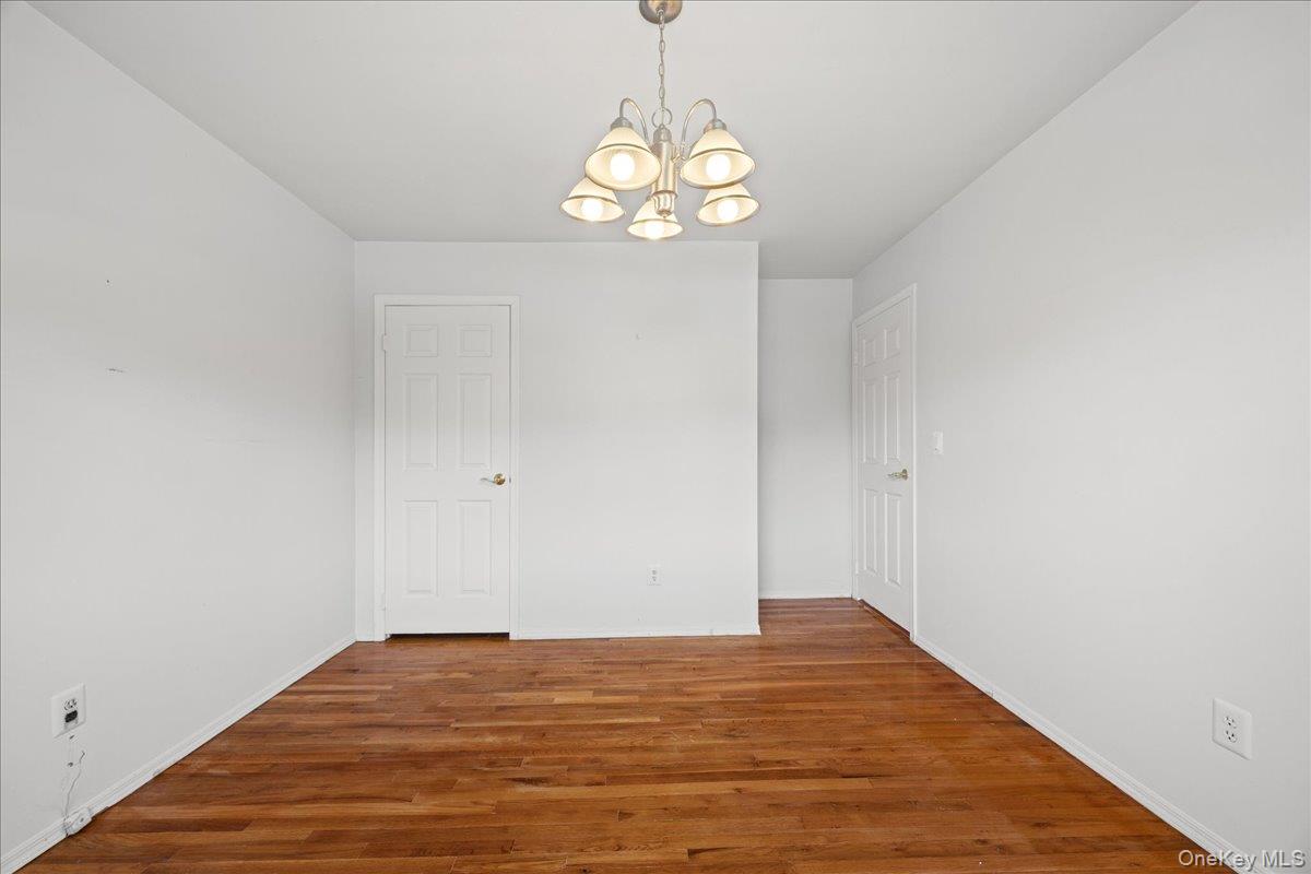 12 George Court Property Photo 16