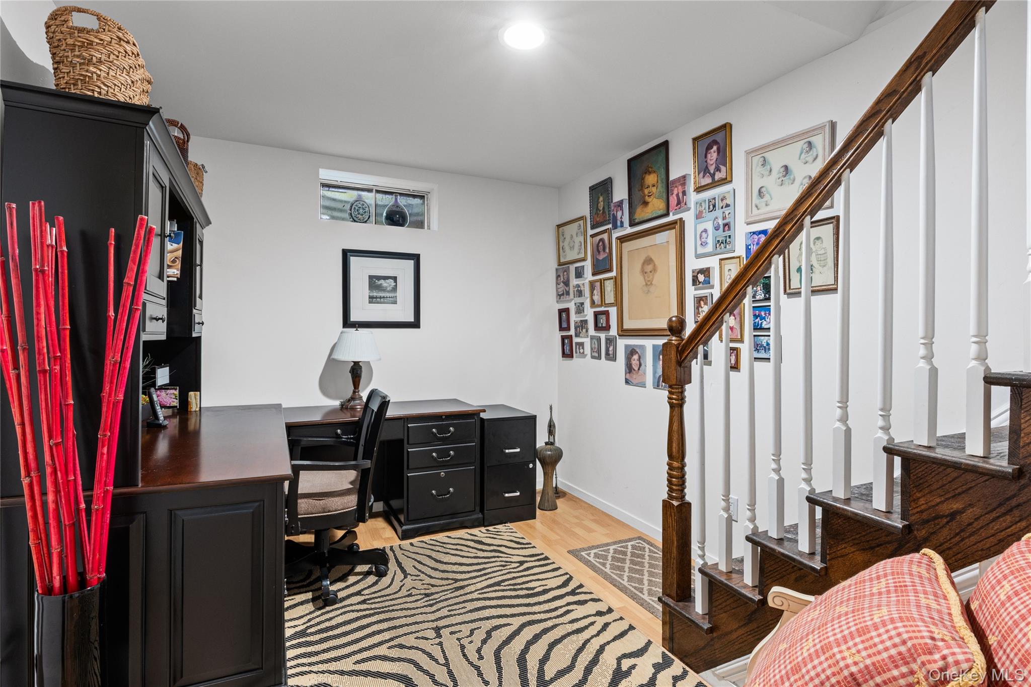 400 Noyack Road E2 Property Photo 15