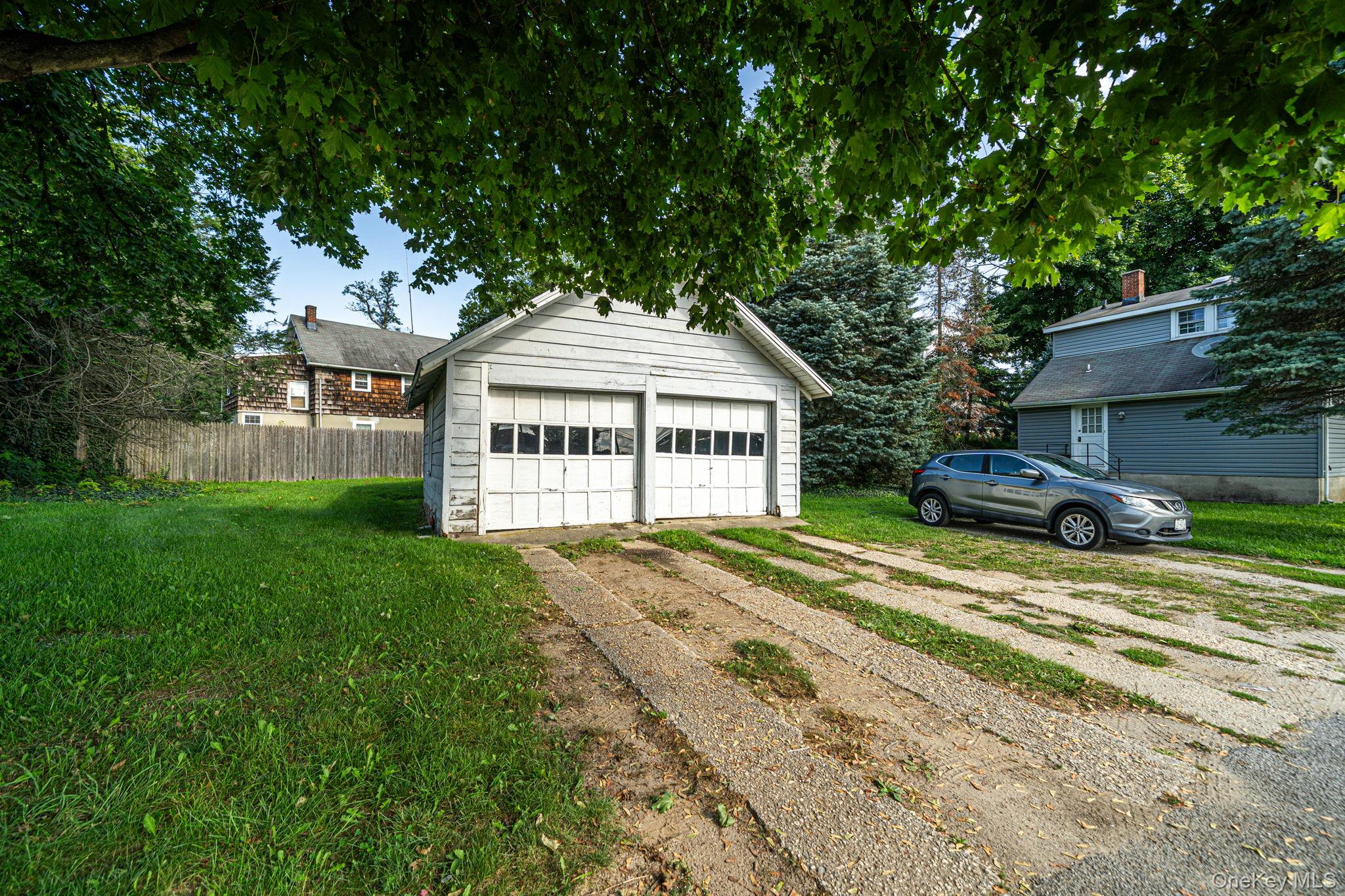 197 Mckay Road Property Photo 5