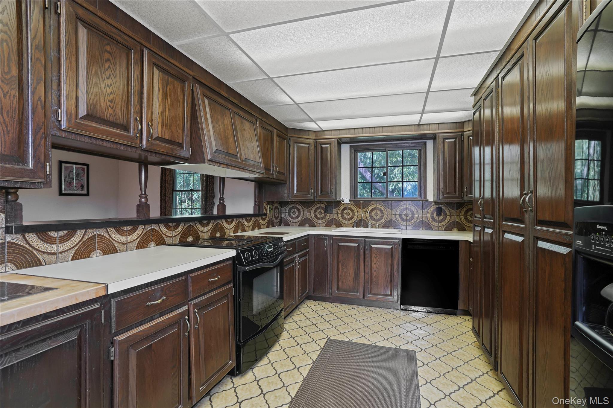 11 Riverview Avenue Property Photo 12