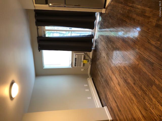 140-42 31 Drive Property Photo 8