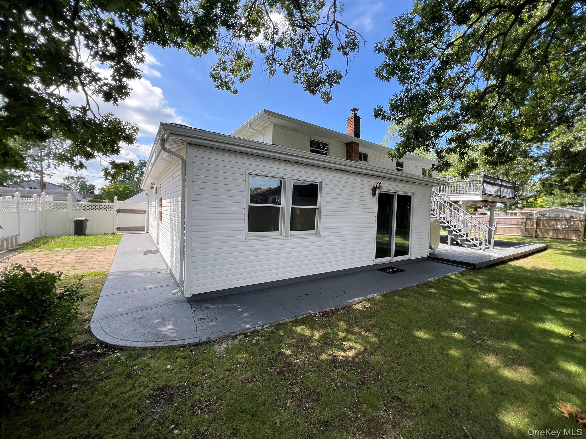 226 14th Avenue Property Photo 5