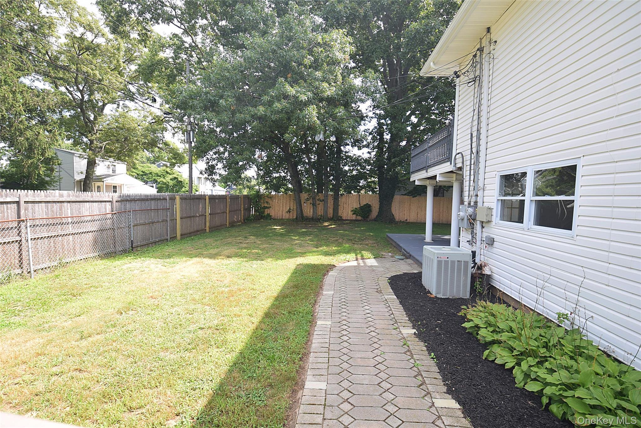 226 14th Avenue Property Photo 8