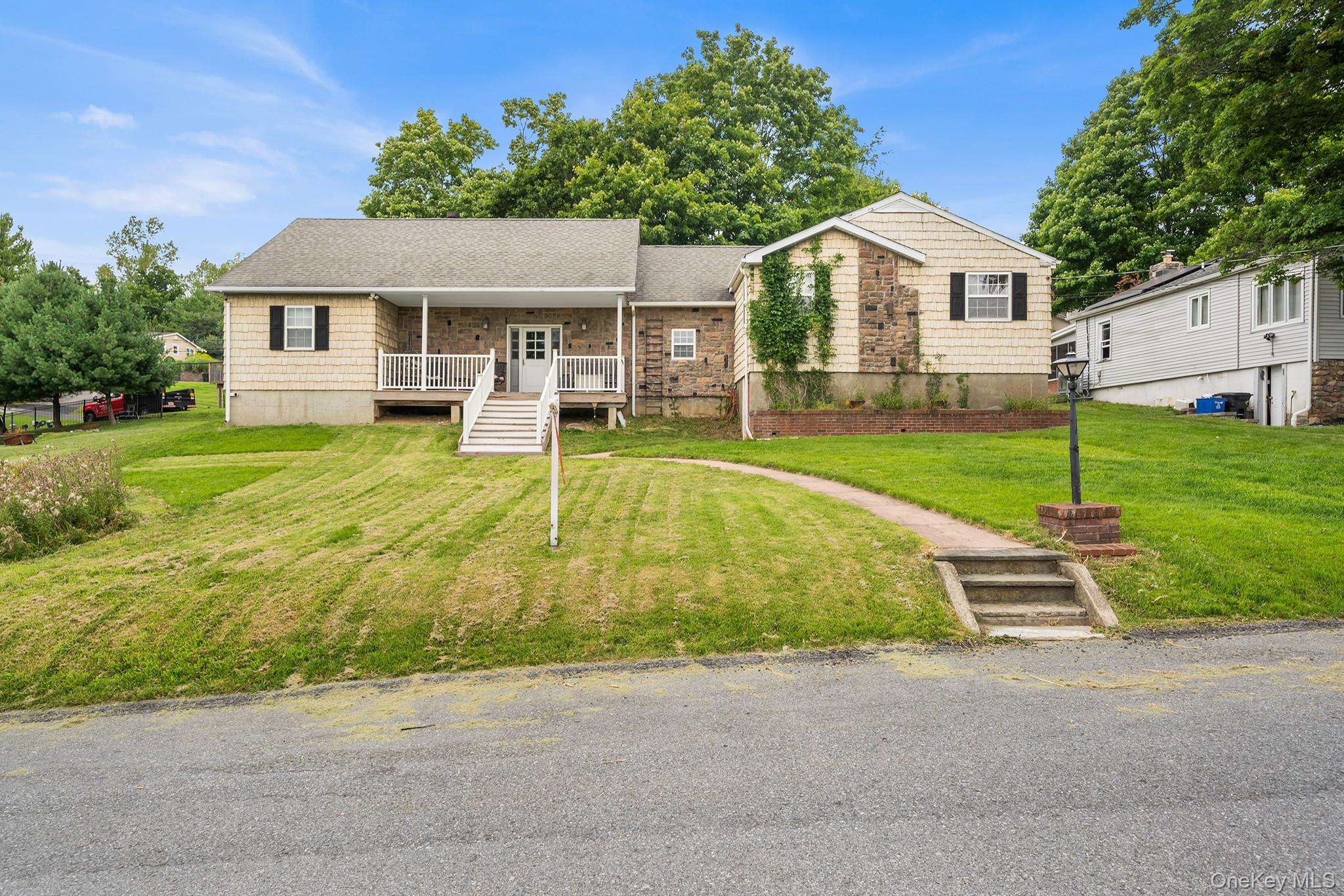 149 Valley View Avenue Property Photo 1