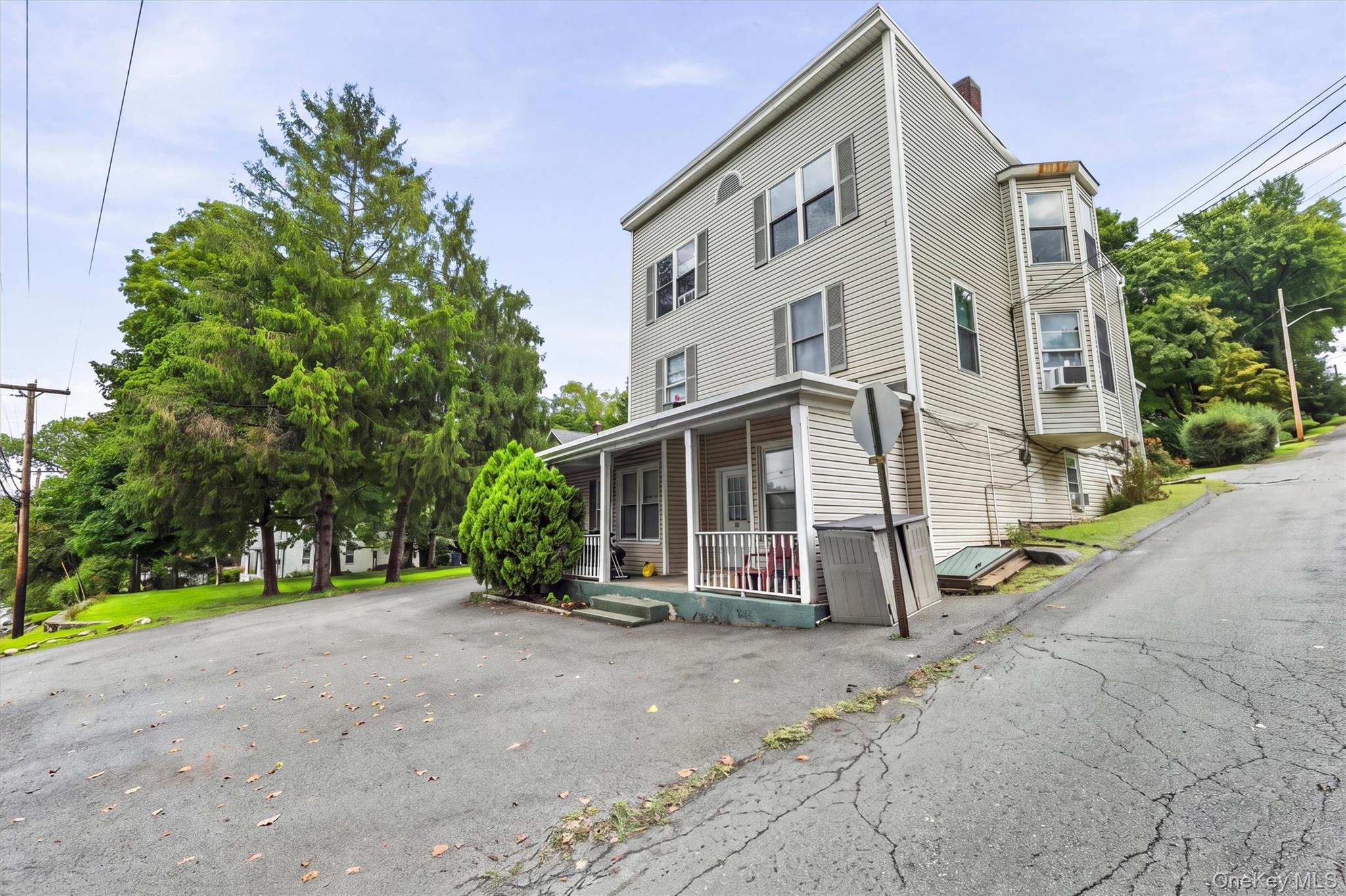 174-176 Myrtle Avenue Property Photo 2