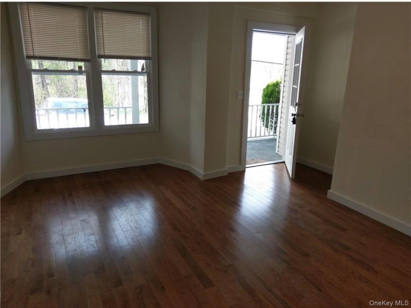 174-176 Myrtle Avenue Property Photo 5