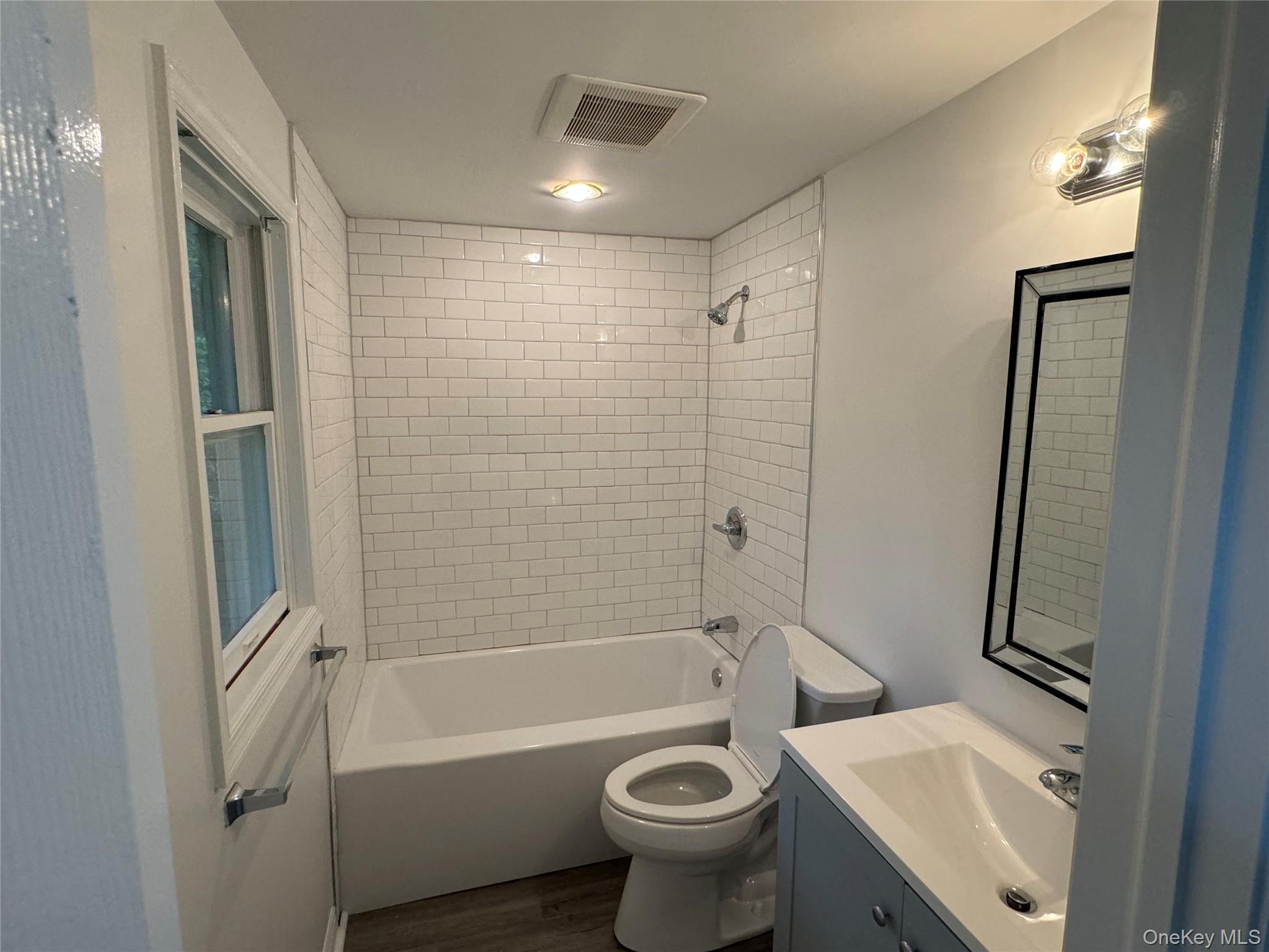 174-176 Myrtle Avenue Property Photo 34