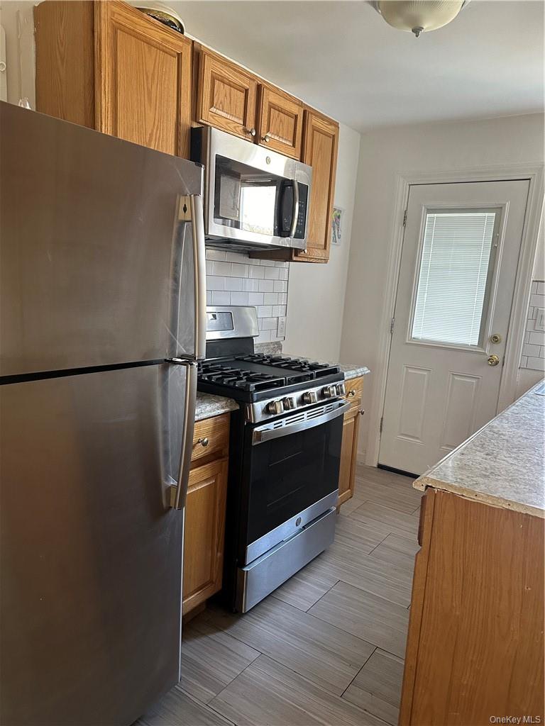 101 Carpenter Avenue B7 Property Photo 7