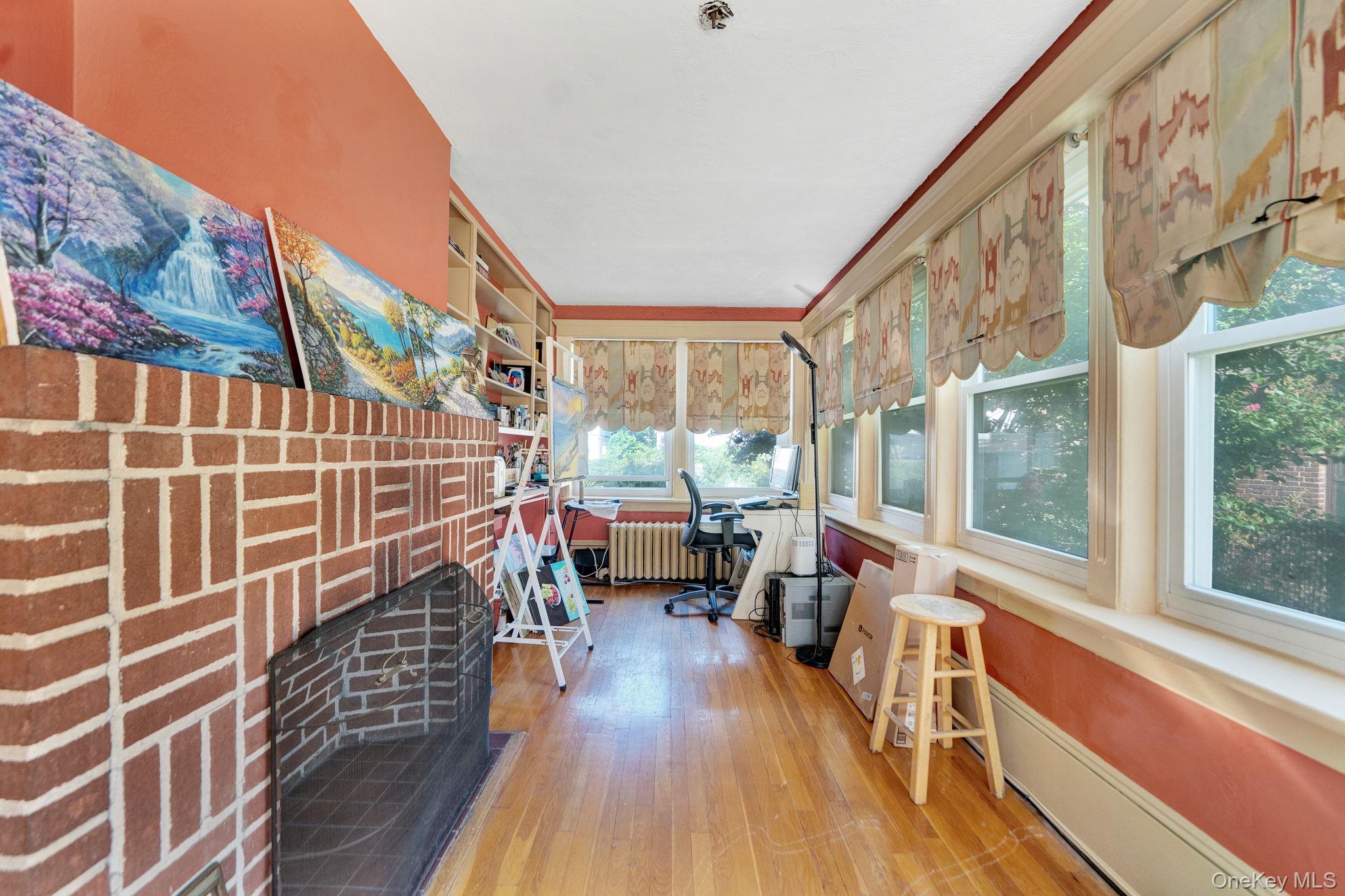 8833 195th Street Property Photo 15