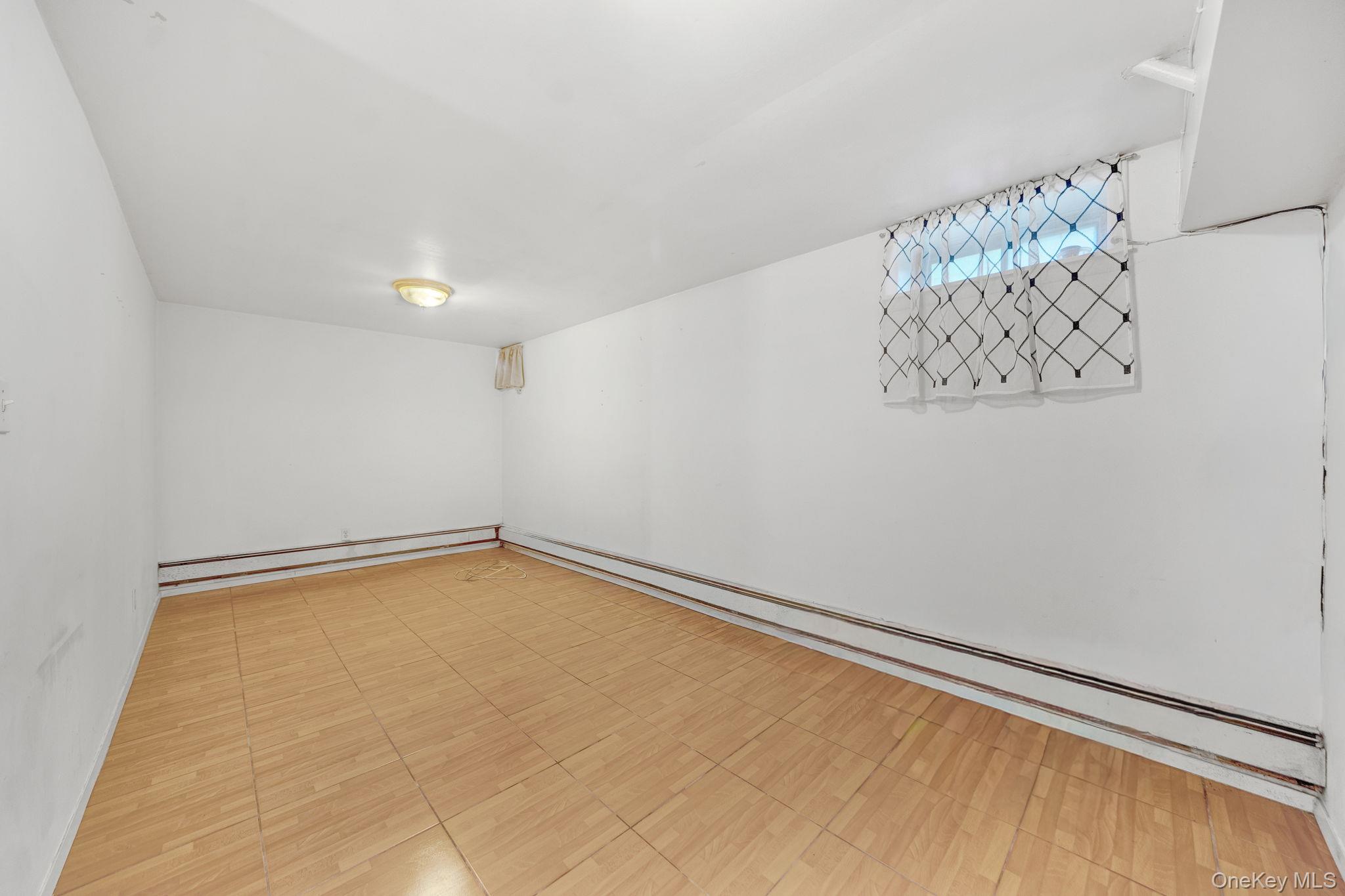 8833 195th Street Property Photo 43