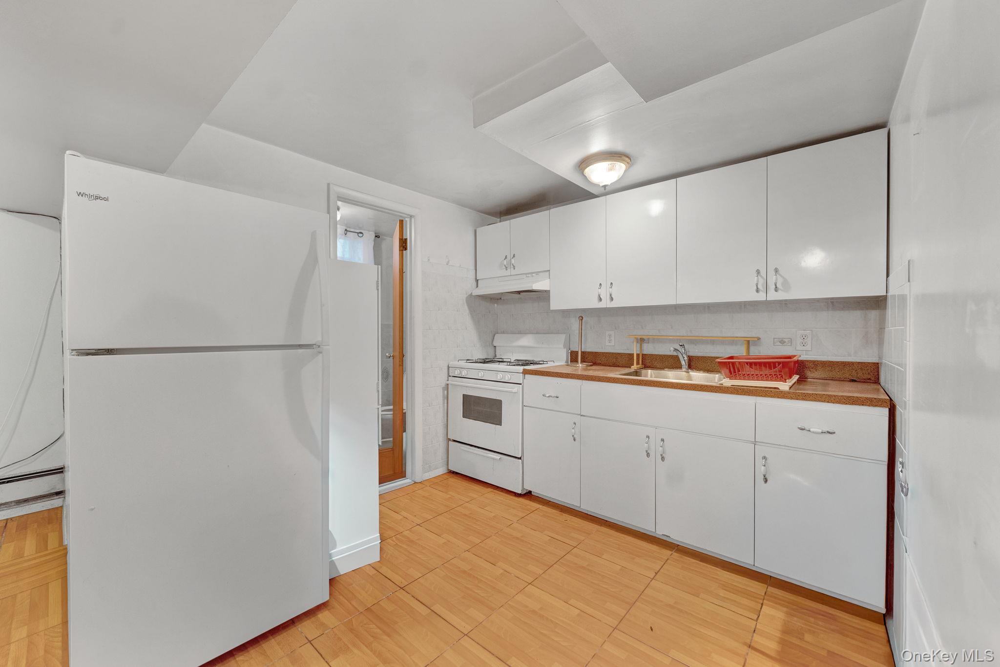 8833 195th Street Property Photo 44