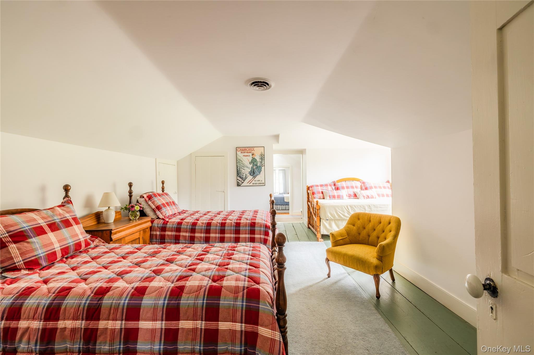 18 Clove Road Property Photo 44
