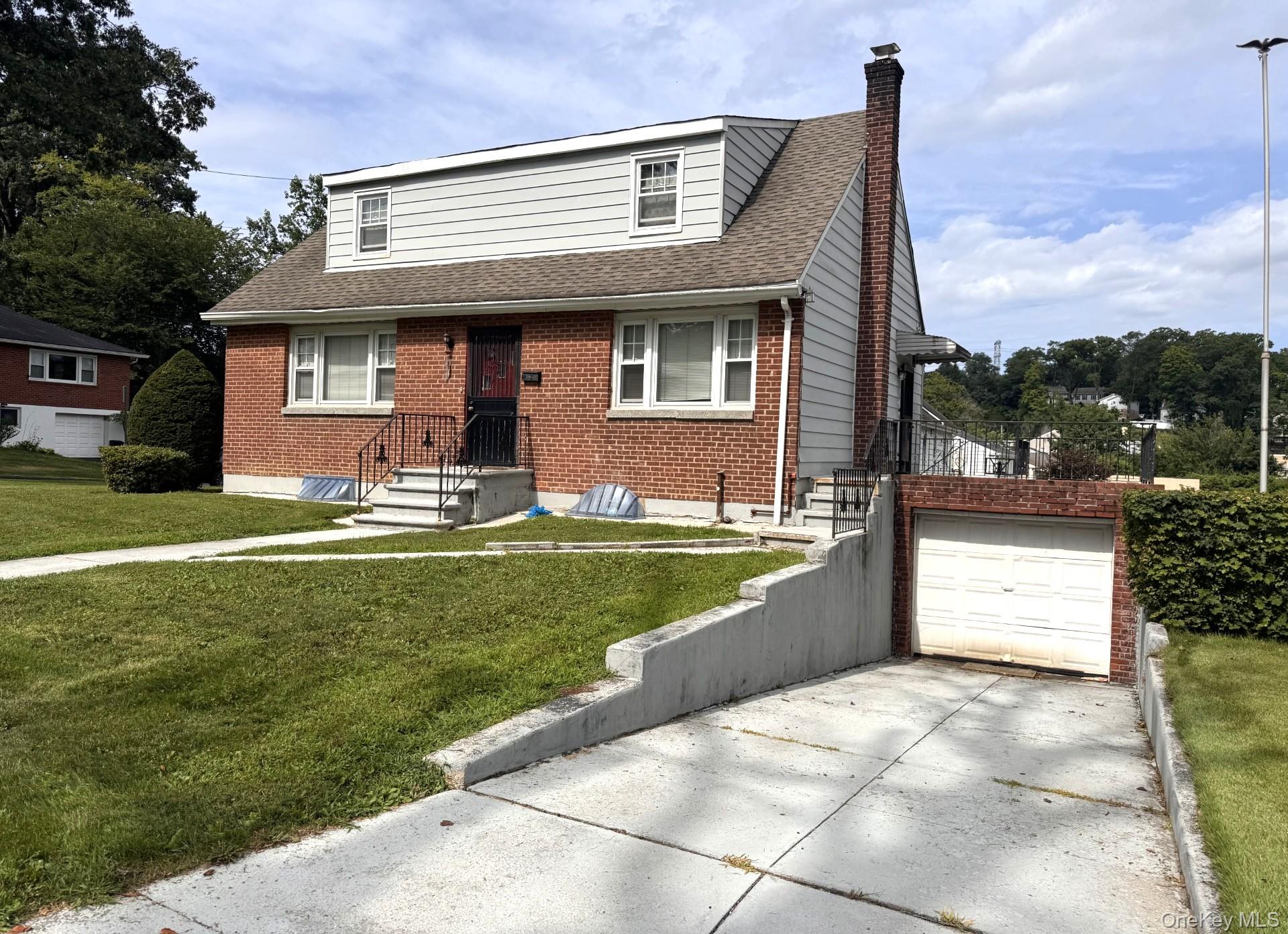 55 Canfield Avenue Property Photo 2