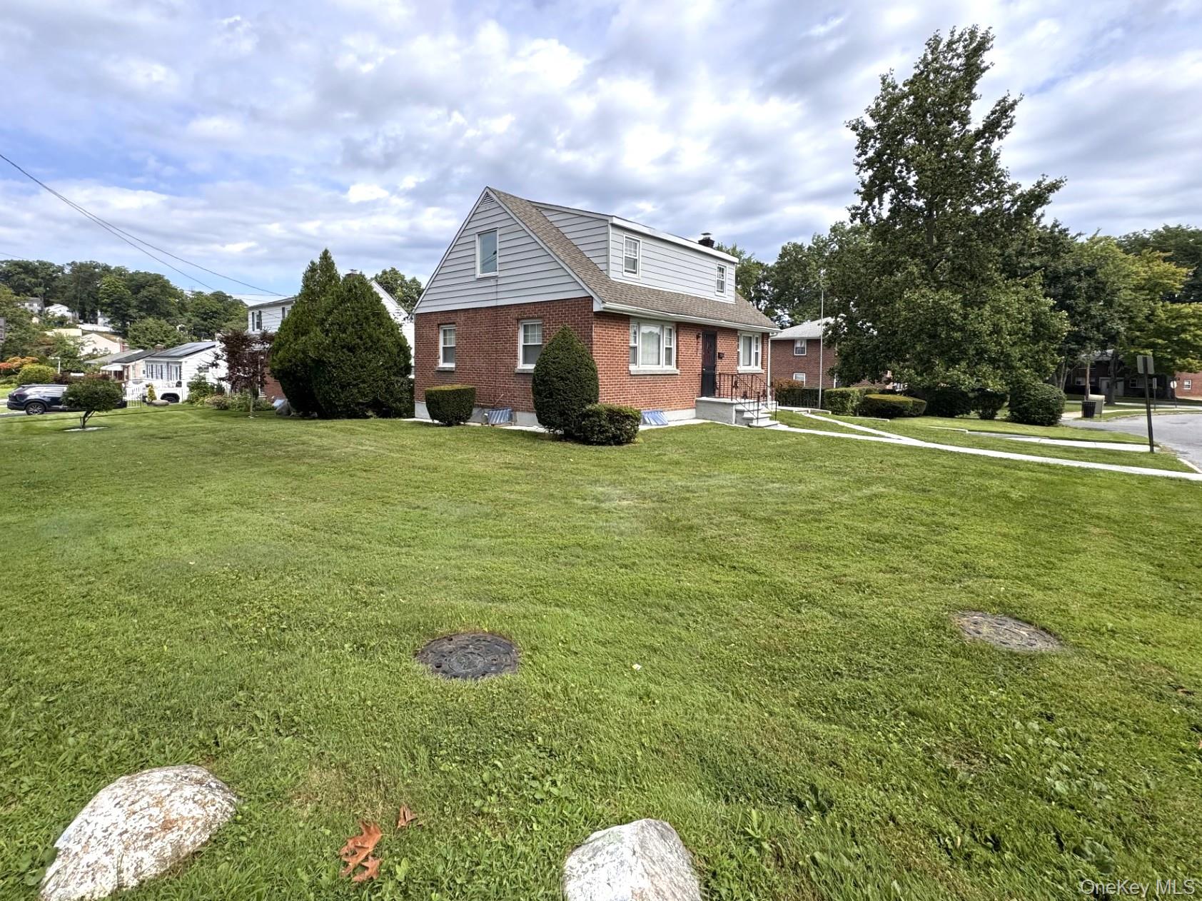 55 Canfield Avenue Property Photo 25