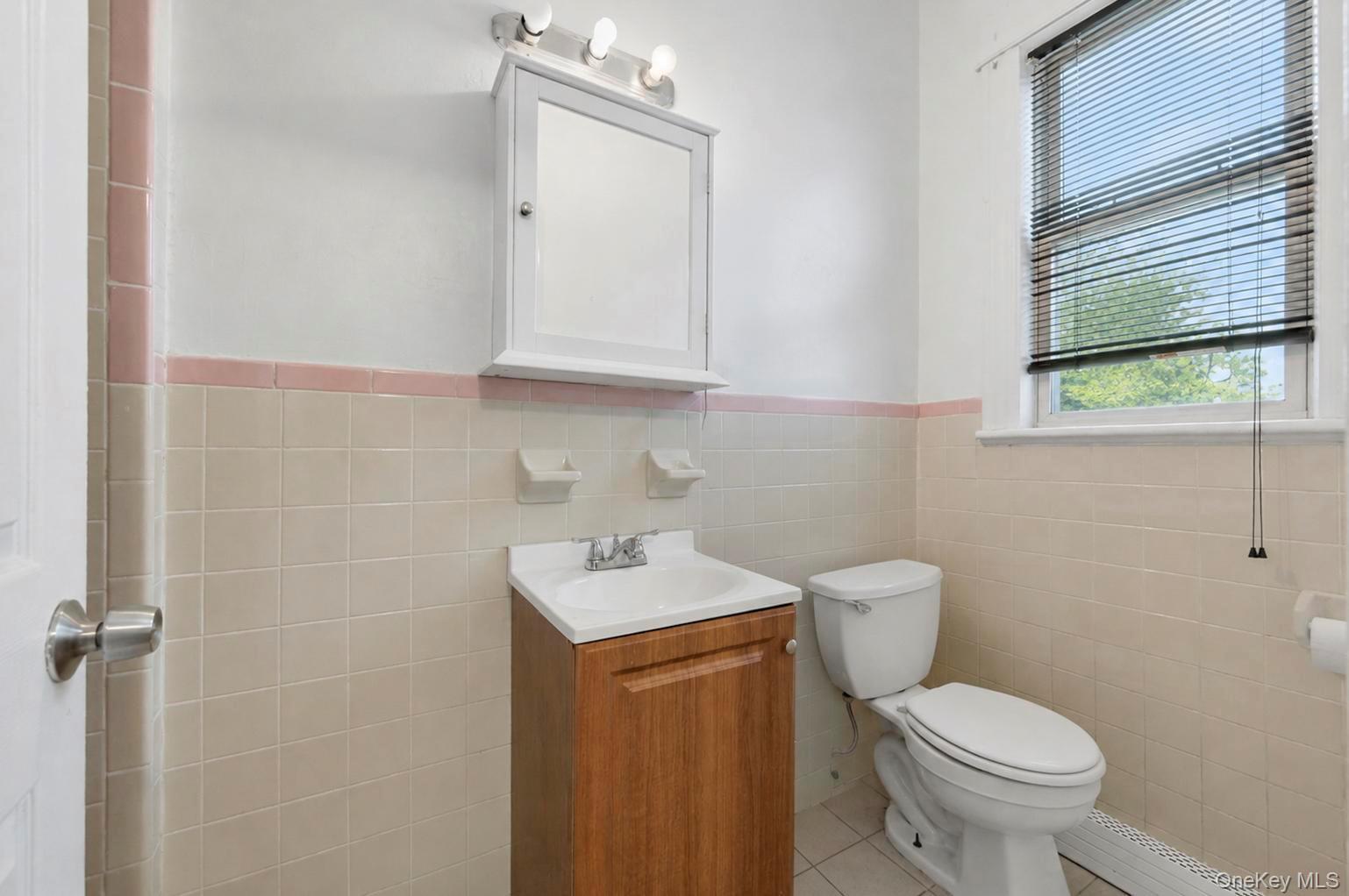 212 Edwards Place Property Photo 14