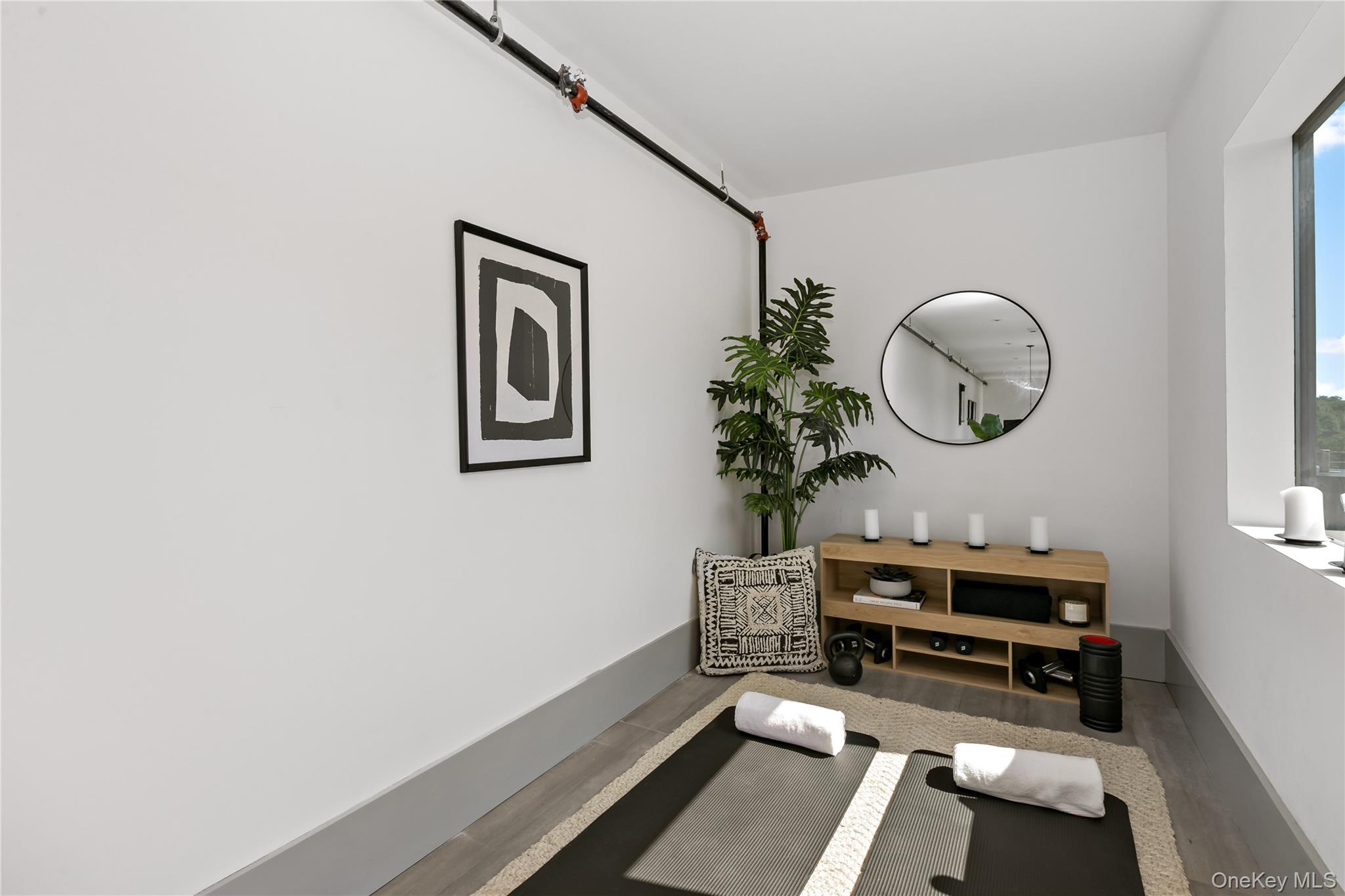 1 E Main Street 404 Property Photo 20