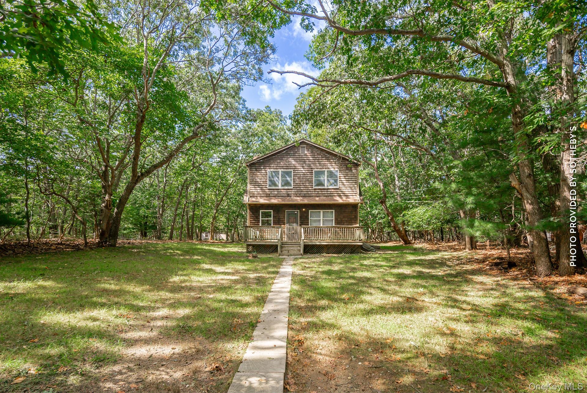 125 Neck Path Property Photo 8