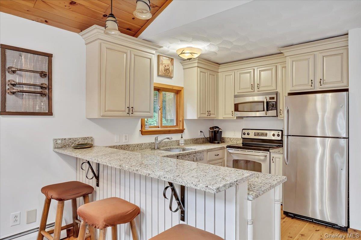 307 Bobillen Drive Property Photo 18