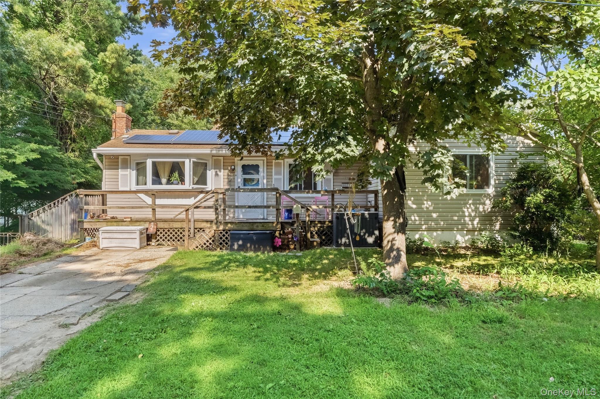 107 Andreano Avenue Property Photo 1