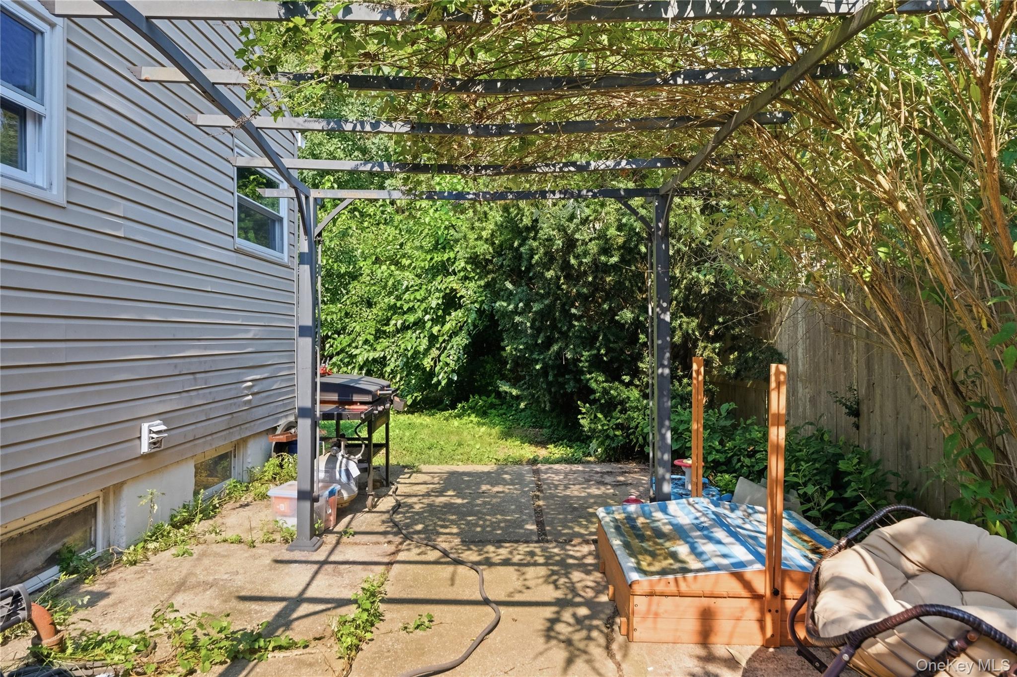 107 Andreano Avenue Property Photo 5