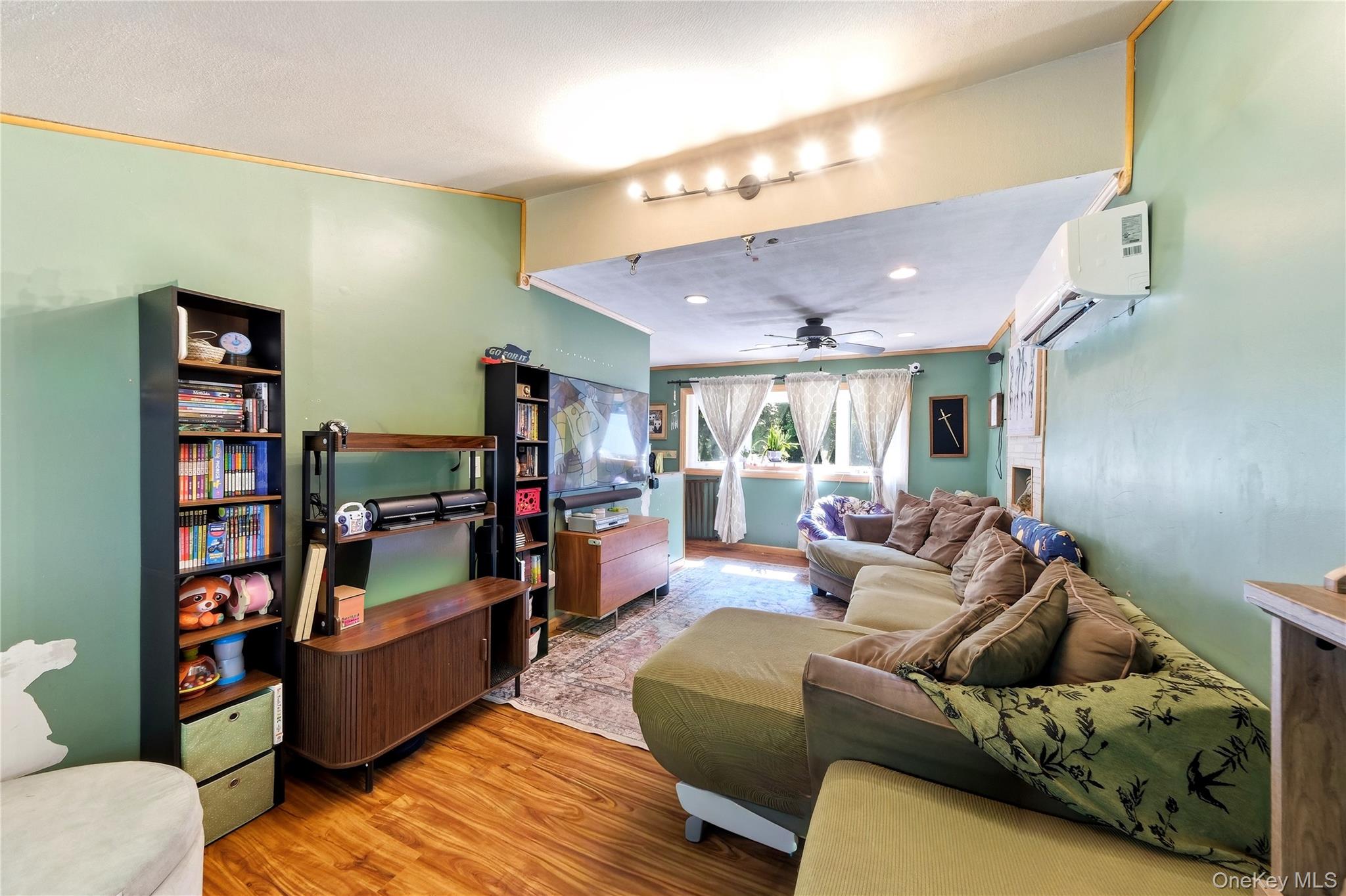 107 Andreano Avenue Property Photo 23