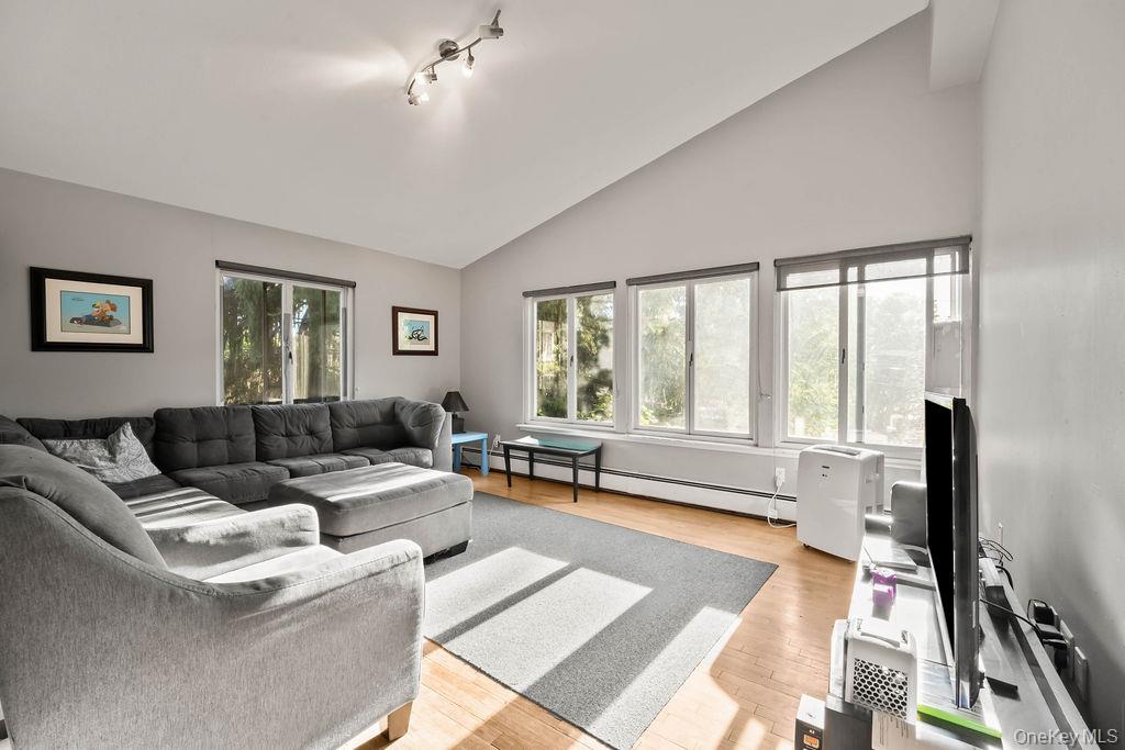 103 Waters Edge Property Photo 10