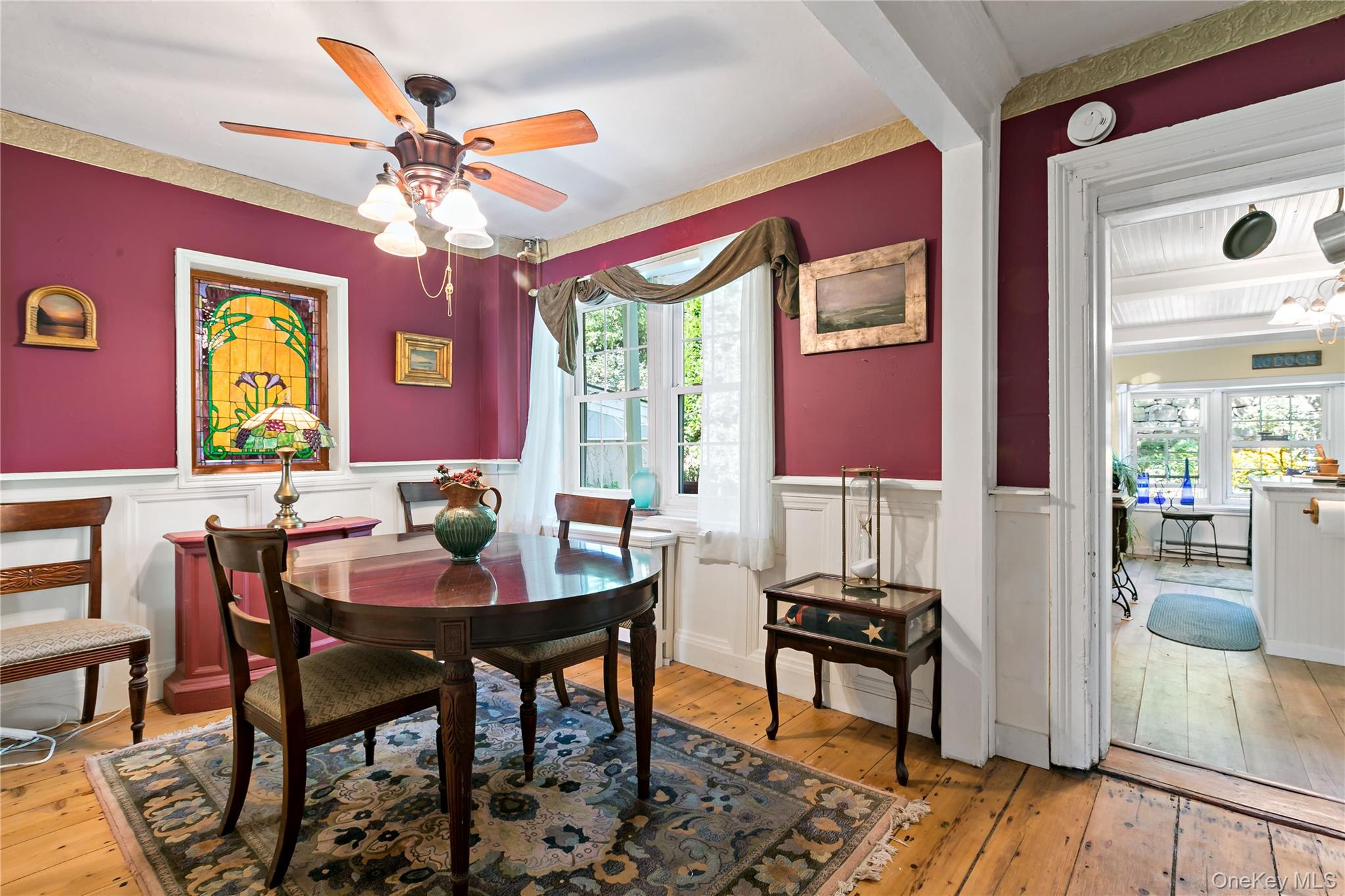 7 Railroad Avenue Property Photo 3