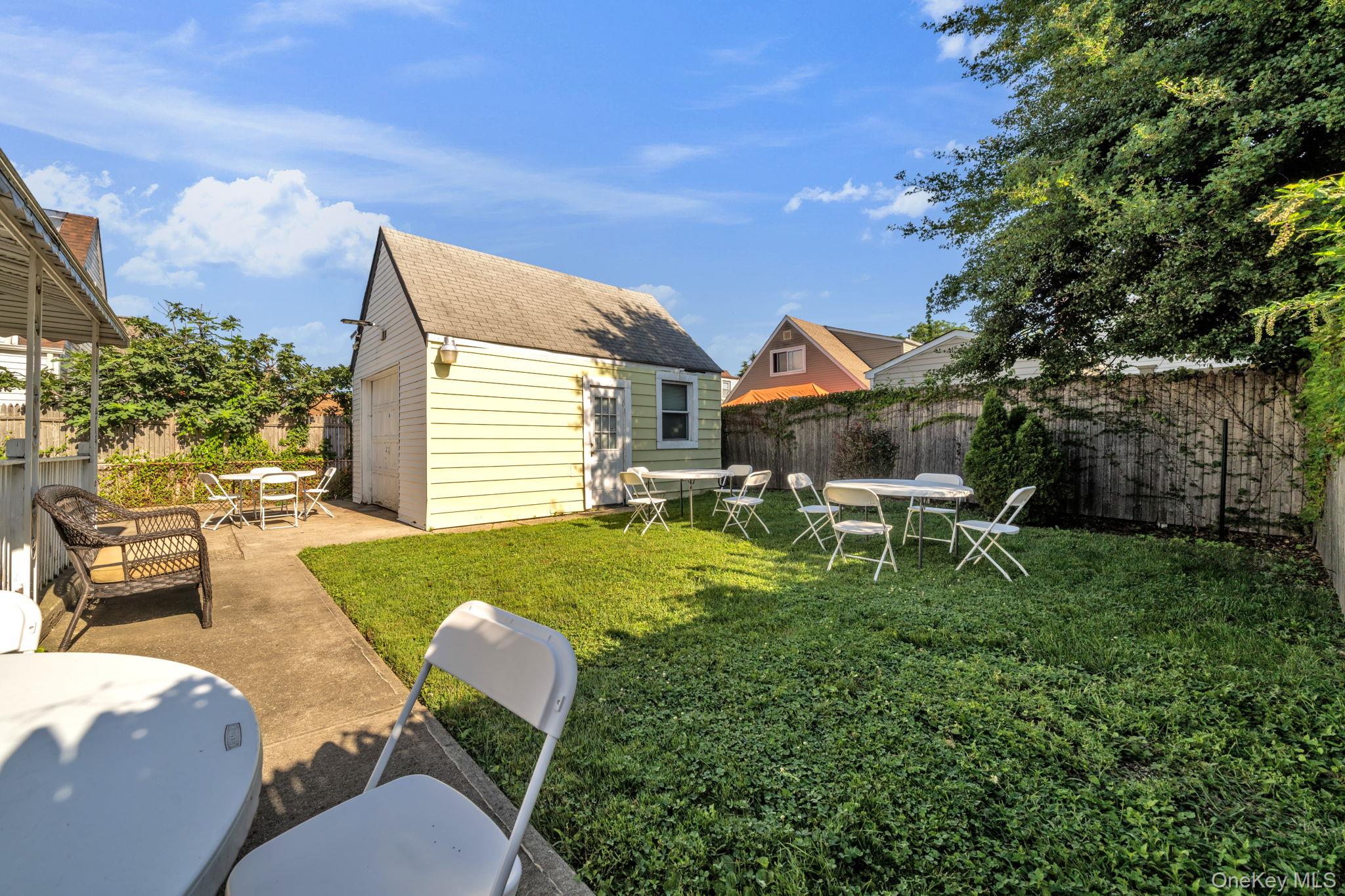 195 Alabama Avenue Property Photo 7