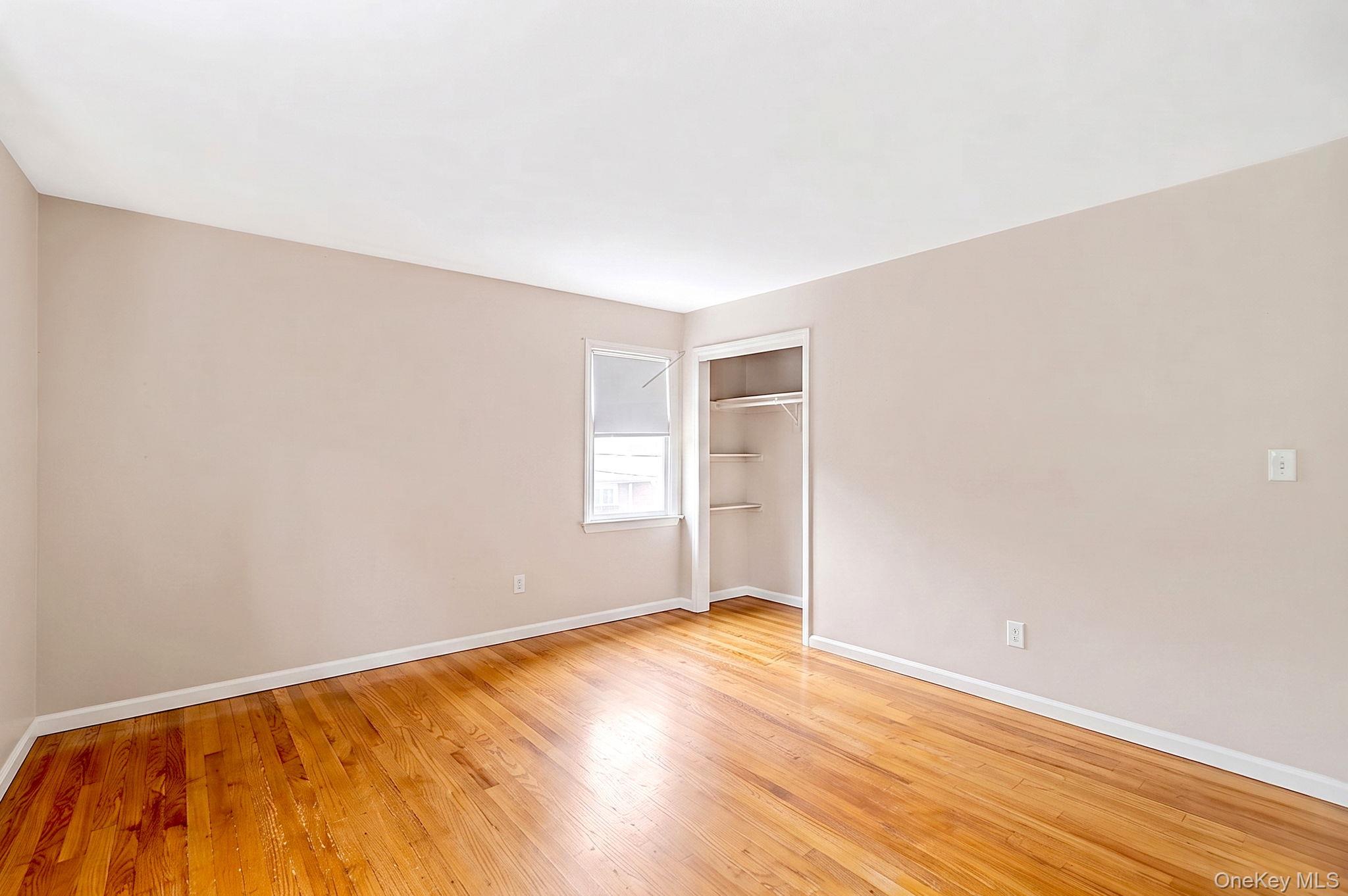 893 Gardiner Drive Property Photo 28