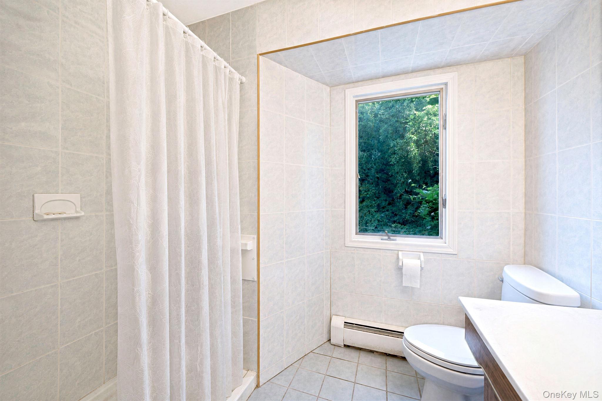 893 Gardiner Drive Property Photo 30