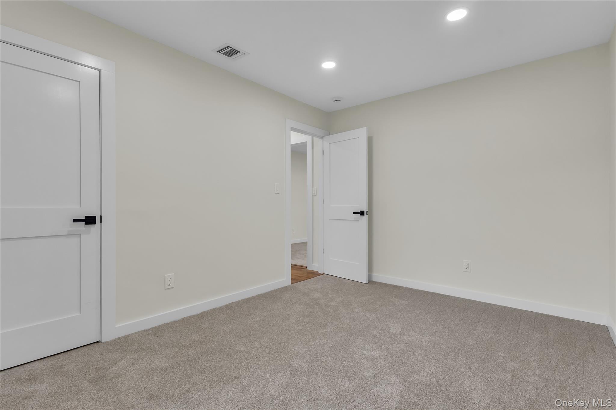 5 Orleans Green Property Photo 14