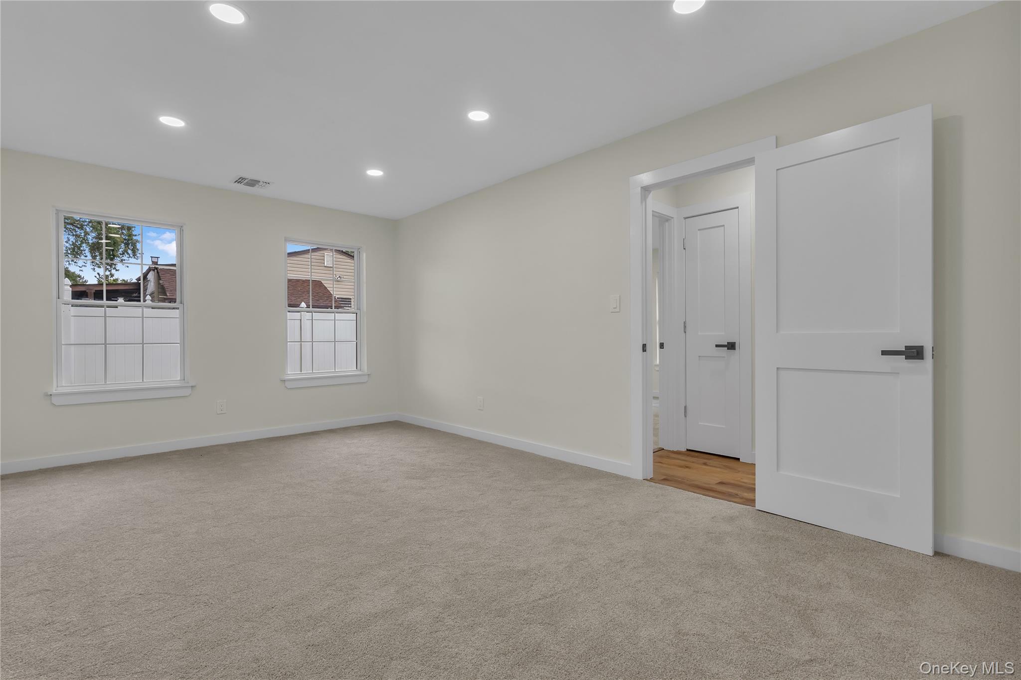 5 Orleans Green Property Photo 15