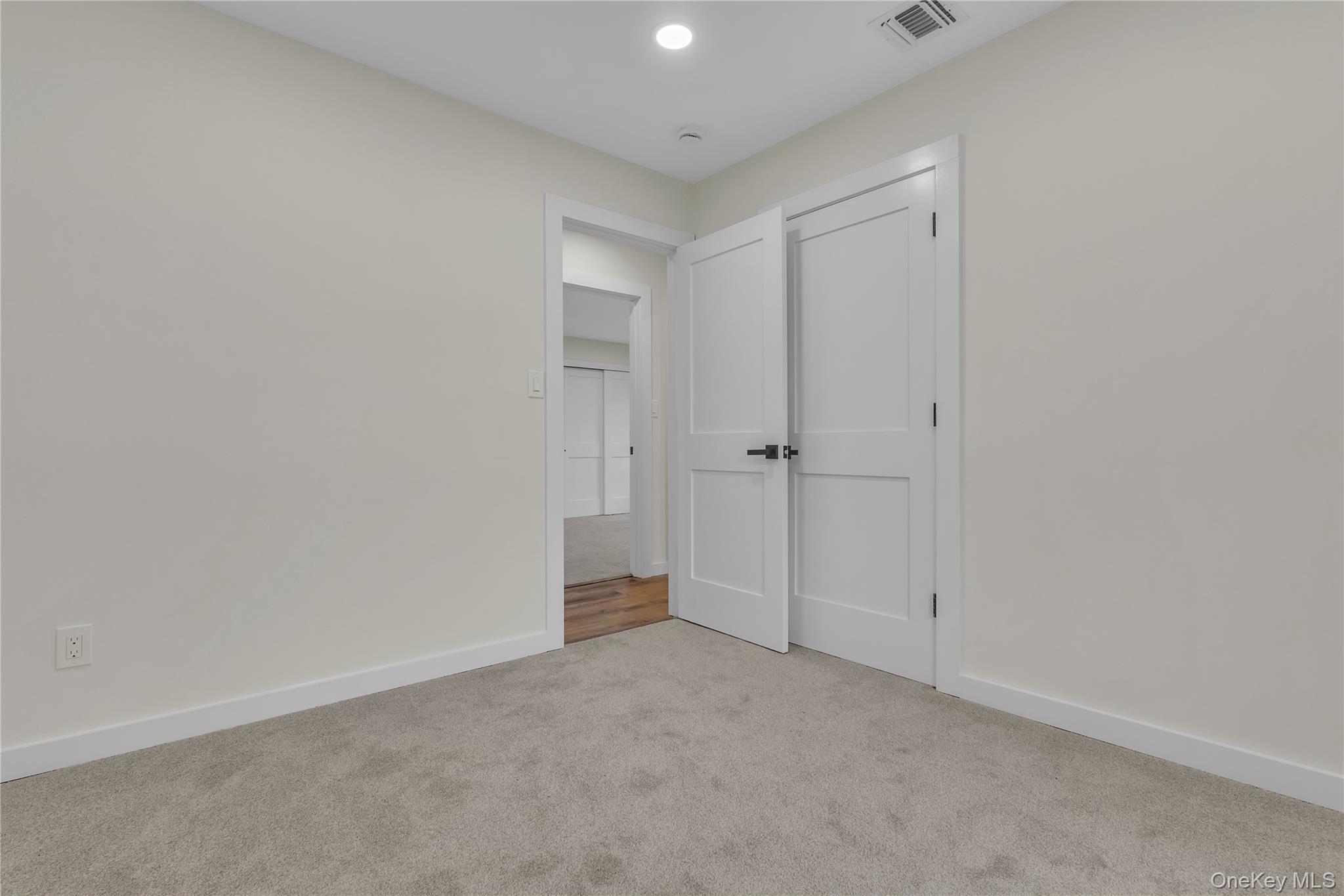 5 Orleans Green Property Photo 18