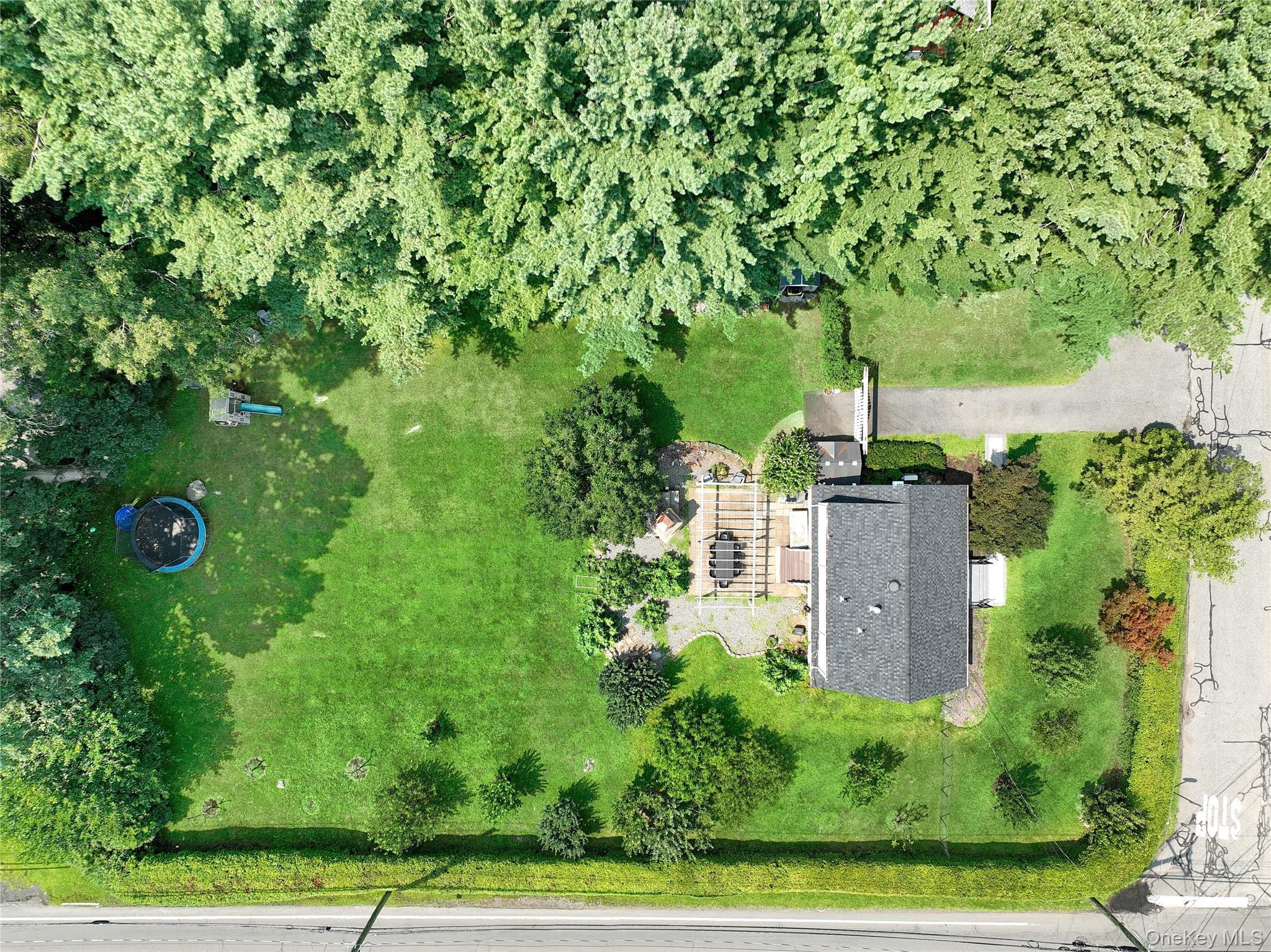 1 Stemmer Lane Property Photo 4
